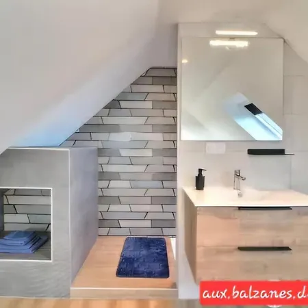 Casa vacanze Charming With Boulodrome Near Brest Ploudaniel