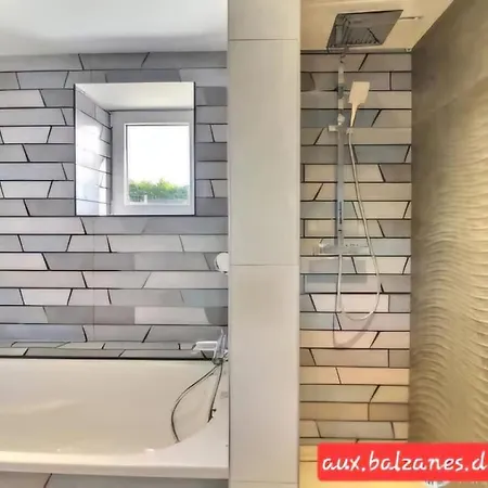 Casa vacanze Charming With Boulodrome Near Brest